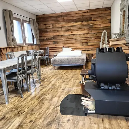 Apartamento La Drai L'ame Du Trappeur Au Pied D'un Volcan Saint-Front (Haute-Loire)